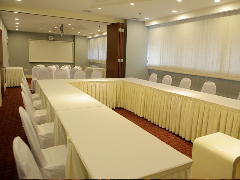 The Grand Campbell Hotel Куала Лумпур Екстериор снимка